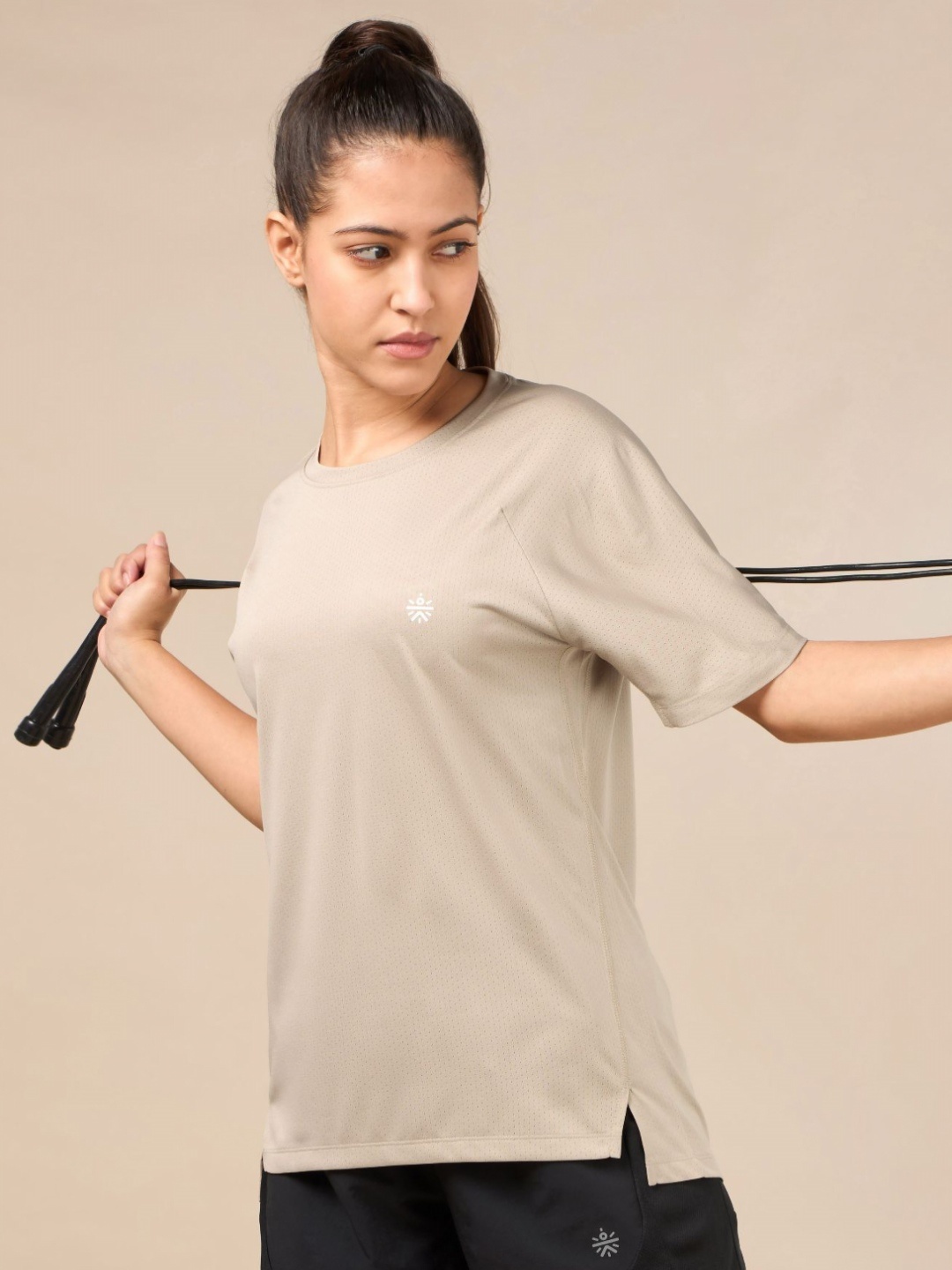 

CULT Women Moisture Wicking Pockets T-shirt, Peach