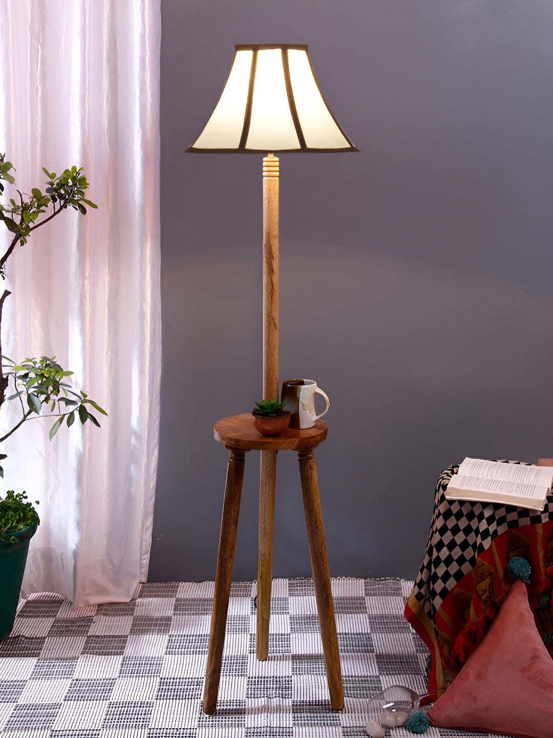 

Devansh Brown & White Textured Cotton Shade Frustum Shaped Wooden Floor Lamp