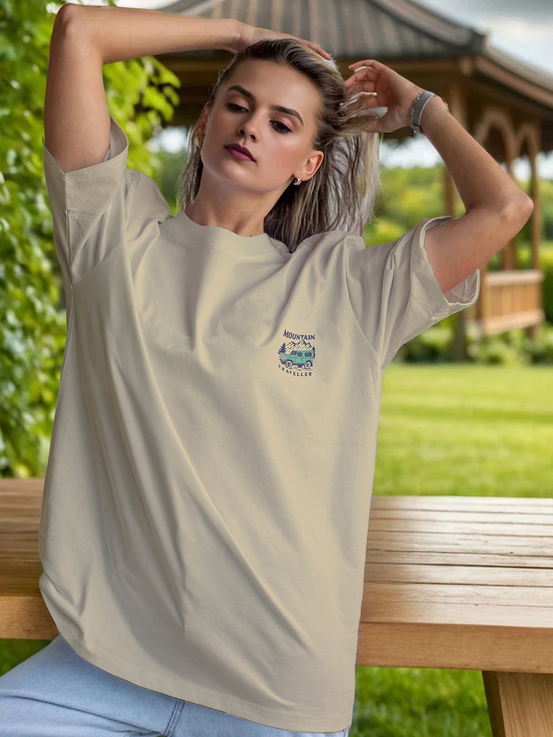 

Moda Rapido Women Printed Applique T-shirt, Cream
