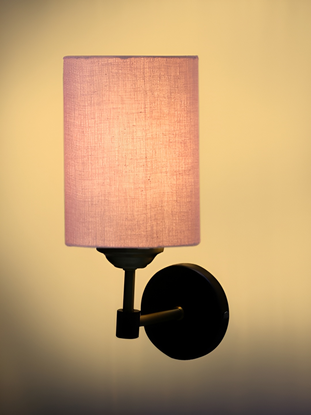 

Devansh Grey Metal Traditional Cylinder Shaped Wall Lamp