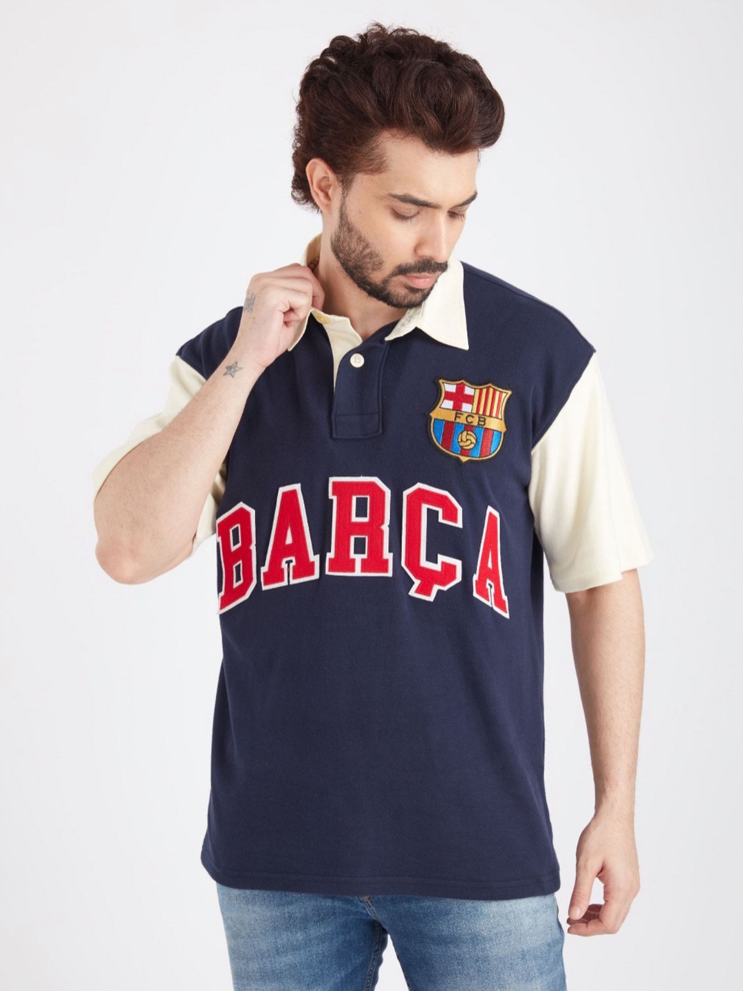 

FC Barcelona Men Typography Barcelona Printed Polo Collar Drop-Shoulder Sleeves Applique T-shirt, Navy blue