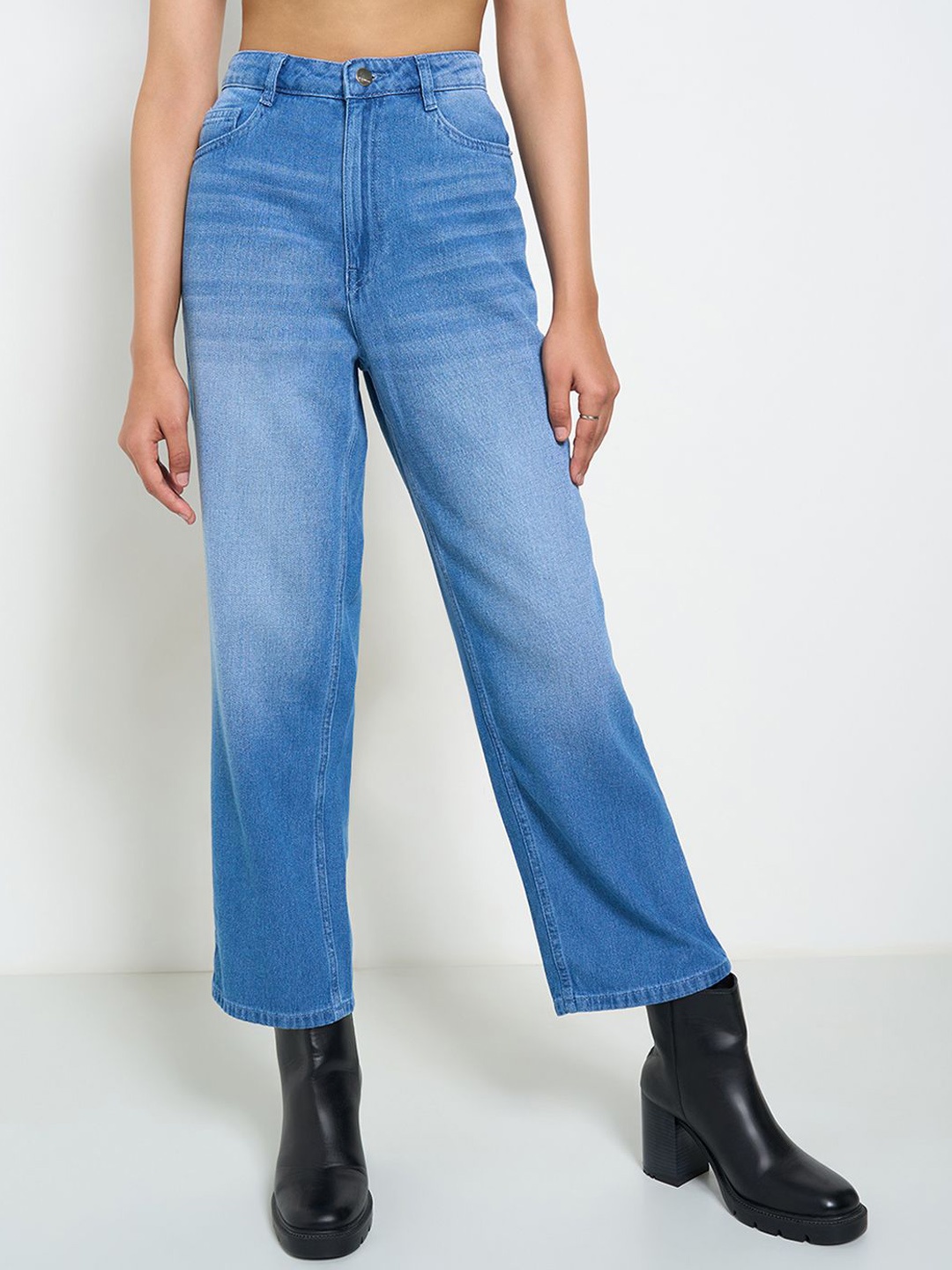 

SF JEANS by Pantaloons Women Straight Fit High-Rise Clean look Jeans, Blue