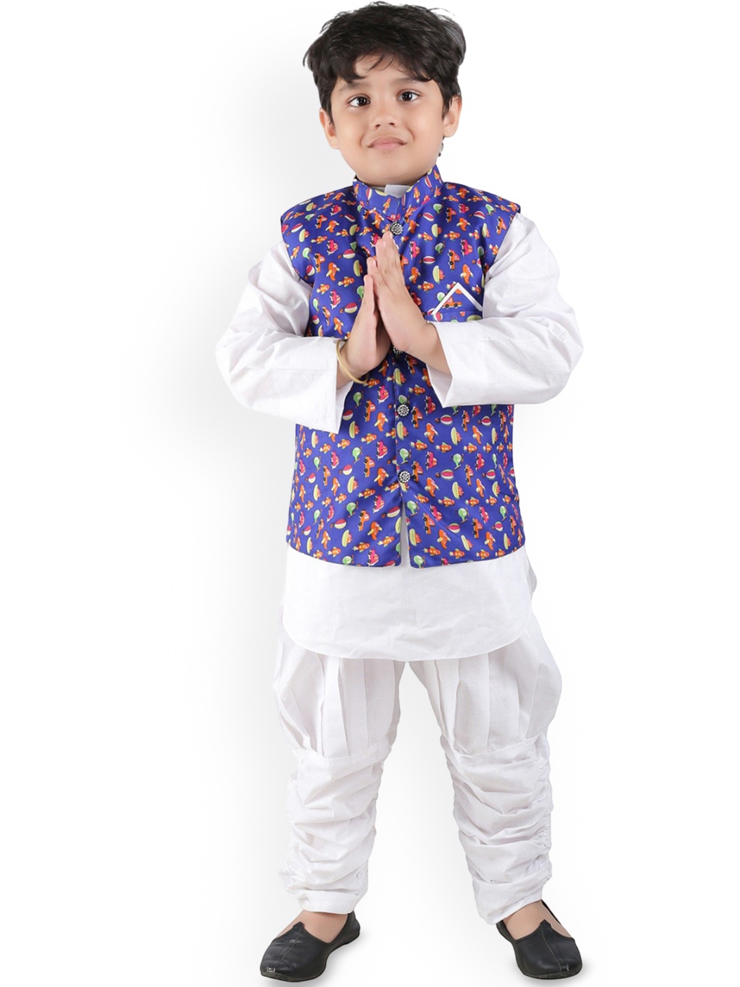 

BAESD Boys Mandarin Collar Straight Kurta With Pyjamas & Jacket, Blue