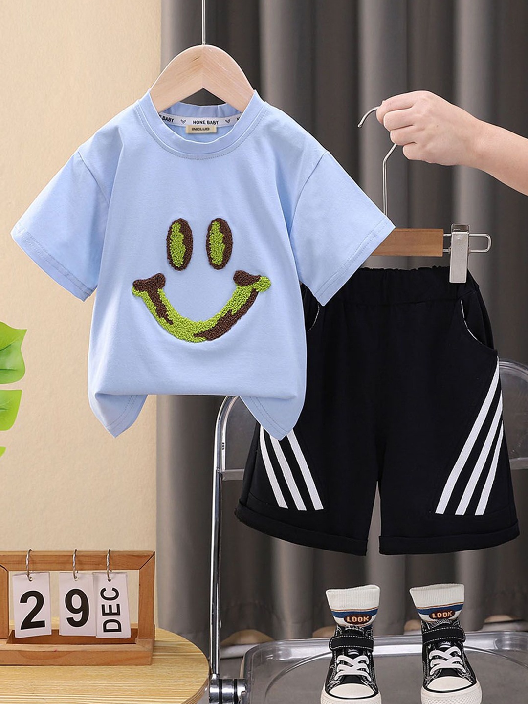 

INCLUD Boys Smiley Patch Embellished T-shirt With Striped Shorts, Blue