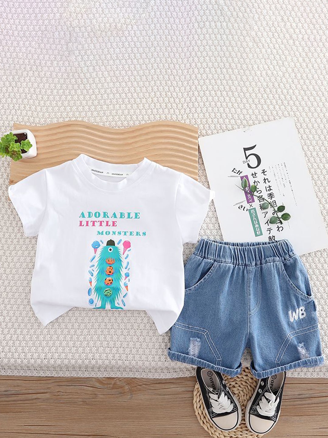 

StyleCast x Revolte Unisex Kids Printed Round Neck Pure Cotton T-shirt With Shorts, White