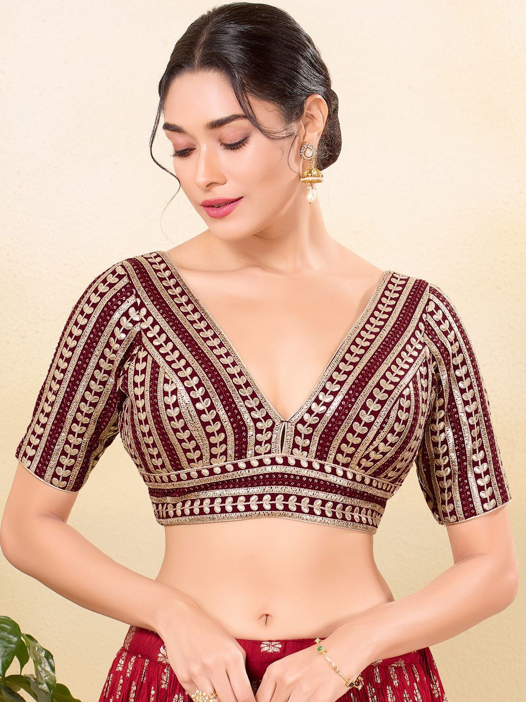 

VAMAS - THE DESIGNER Embroidered Silk V-Neck Padded Saree Blouse, Maroon
