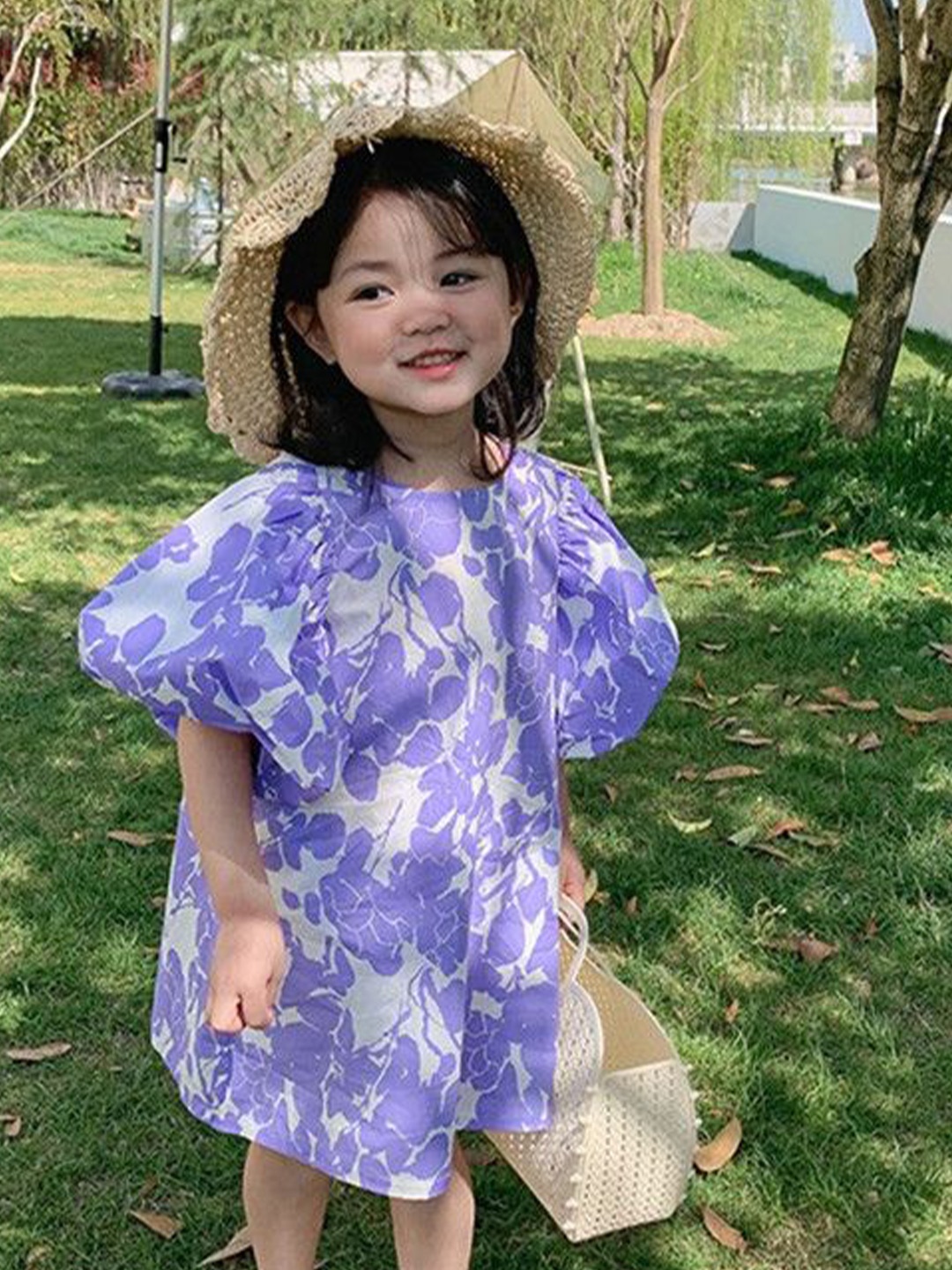 

StyleCast x Revolte Girl Floral Puff Sleeve A-Line Dress, Purple