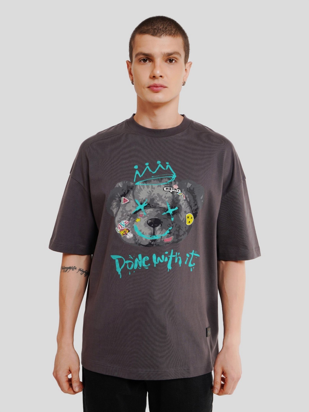 

Underrated Club Men Printed Bio Finish Applique T-shirt, Grey