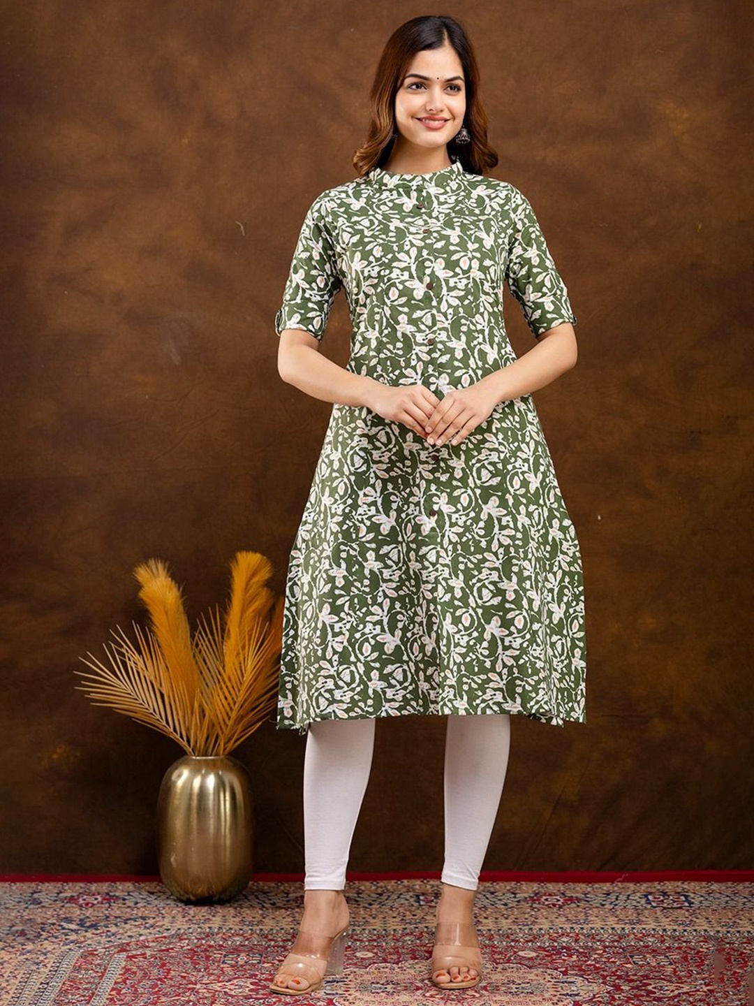 

TRIVEDI Floral Printed Pure Cotton Mandarin Collar Ethnic A-Line Kurta, Green