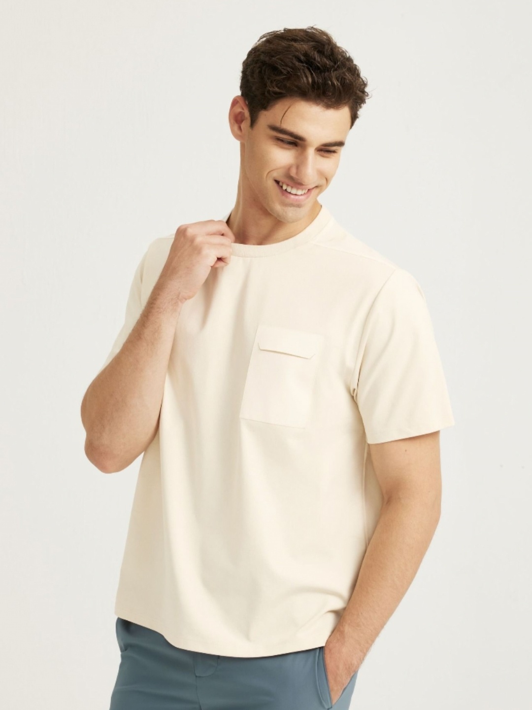 

Roam Everywhere Men T-shirt, White