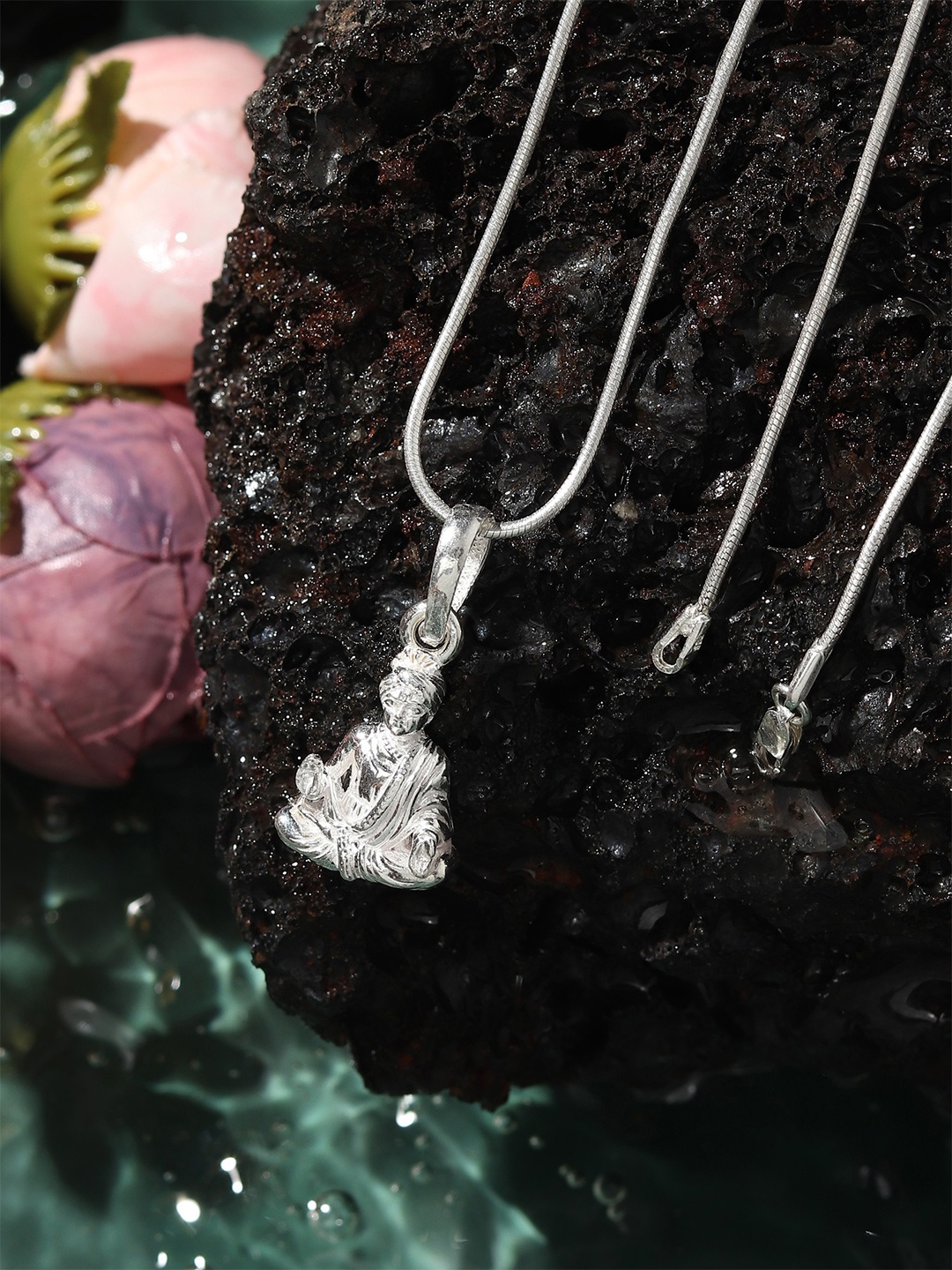 

Metronaut Contemporary Pendants, Silver