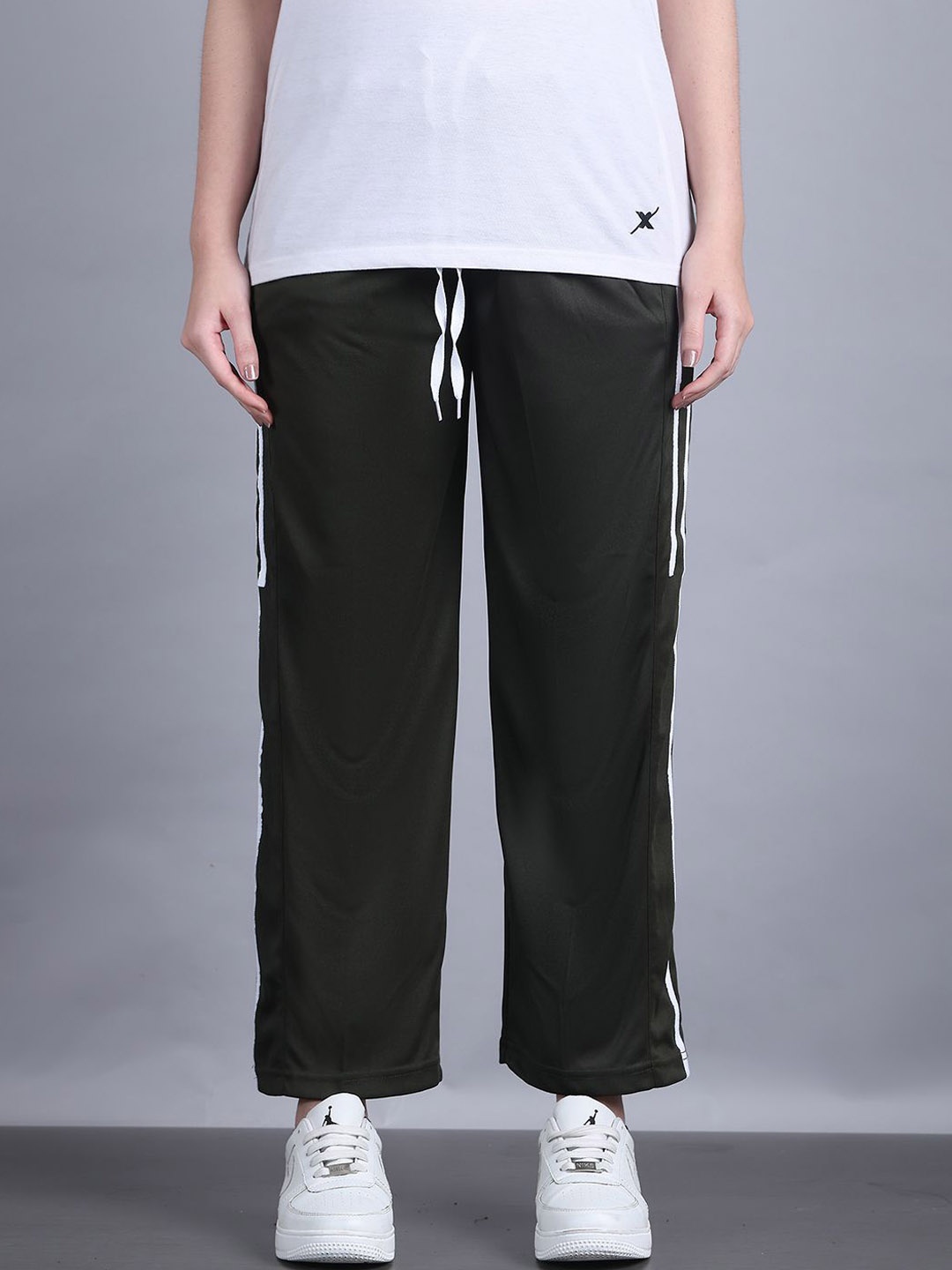 

MACK JONNEY Women Side Stripes Relaxed Fit Rapid-Dry Track Pants, Olive
