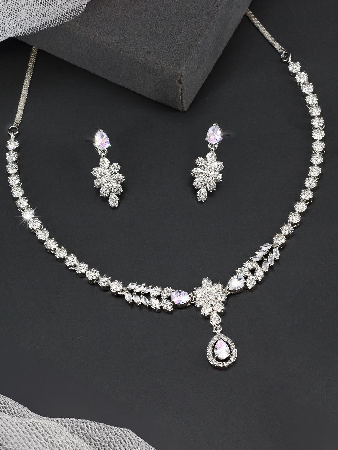 

PRIVIU Rhodium Plated American Diamond Studded Jewellery Set, Silver