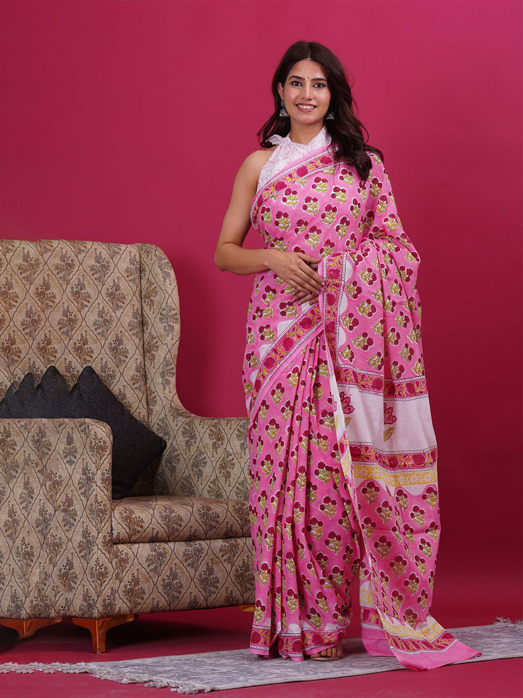 

Shivanya Handicrafts Floral Printed Pure Cotton Block Print Saree, Pink