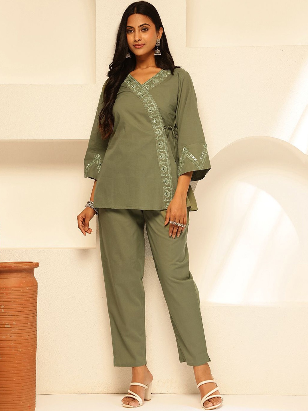 

Vbuyz Embroidered Pure Cotton Top With Trousers, Green