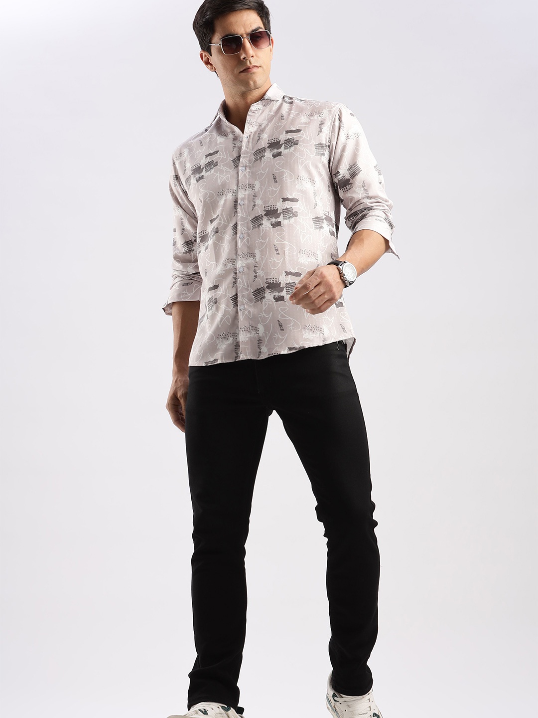 

RICH & ROMAN Men Classic Opaque Printed Semiformal Shirt, Peach