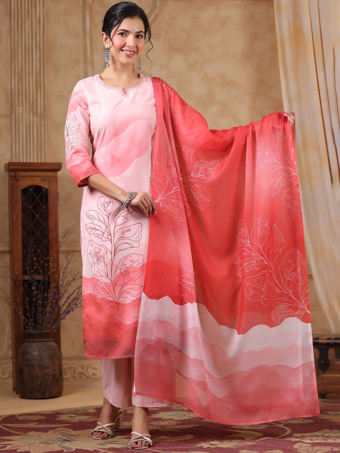 

AUTUMN LANE Women Floral Printed Regular Pure Cotton Kurta with Trousers & With Dupatta, Pink