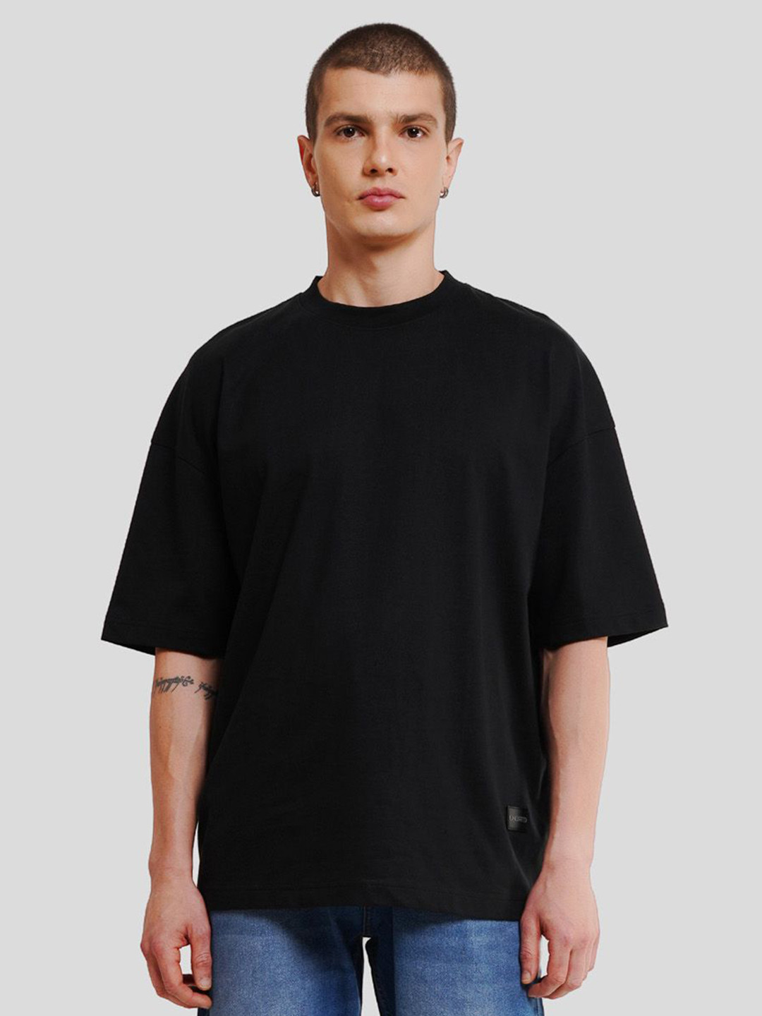 

Underrated Club Men Printed Mandarin Collar Bio Finish Applique T-shirt, Black
