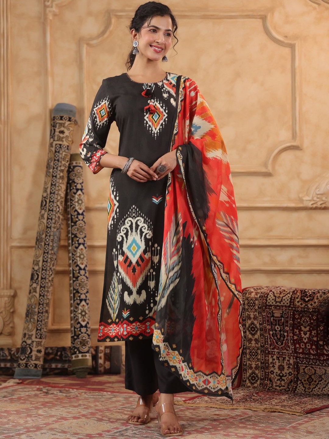 

AUTUMN LANE Women Ethnic Motifs Printed Regular Pure Cotton Kurta with Trousers & With Dupatta, Black