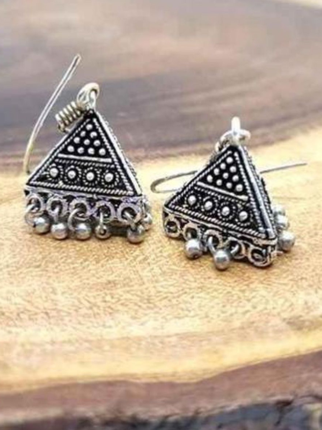 

AMBLY Silver-Plated Artificial Beaded Triangular Shaped Drop Earrings