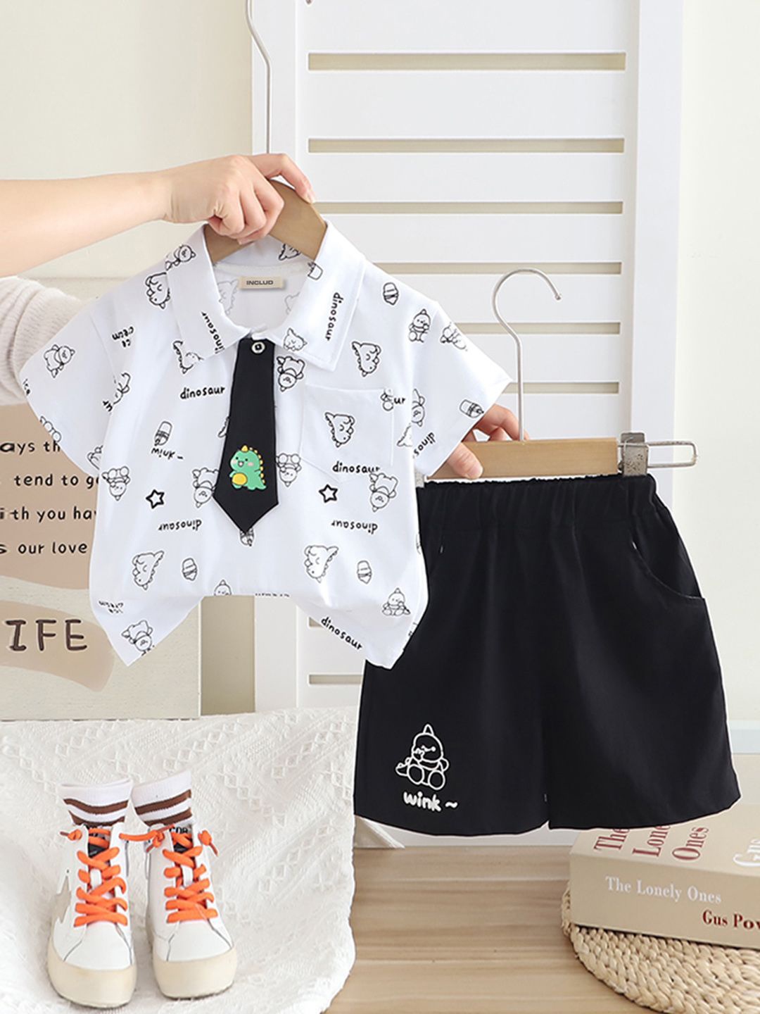 

INCLUD Boys Printed Short Sleeves T-Shirt With Shorts, White