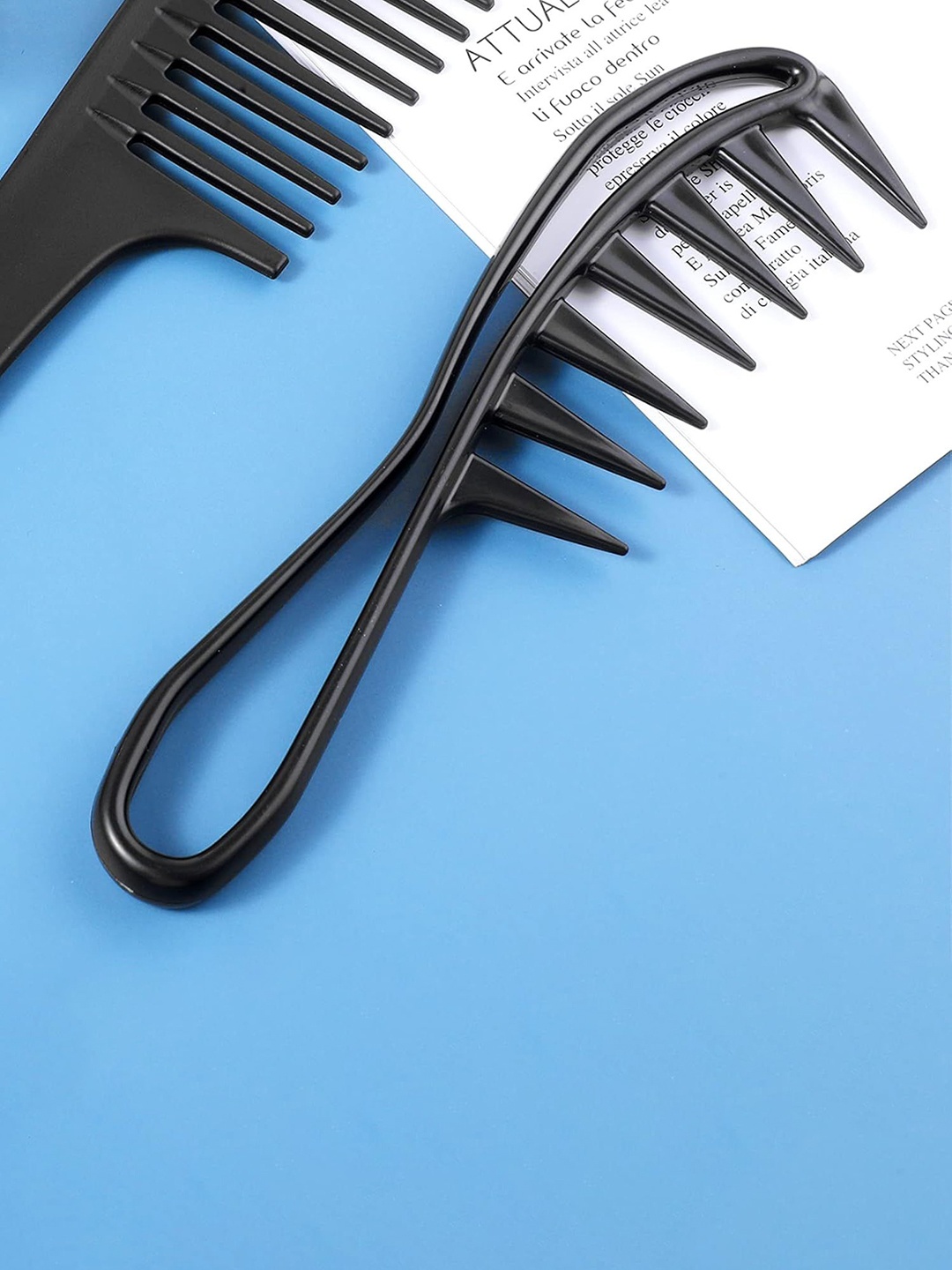 

Spanking Wide Tooth Detangling Comb, Black