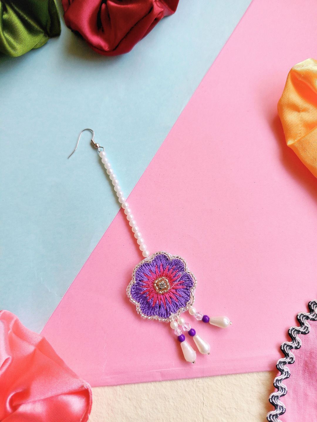 

Sangria Floral Beaded Maangtika, Pink