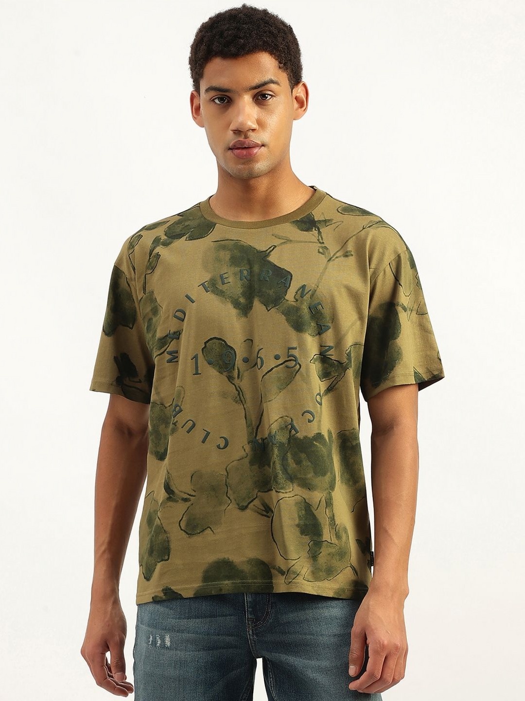 

United Colors of Benetton Men Printed Extended Sleeves Pure Cotton Pockets Boxy T-shirt, Green