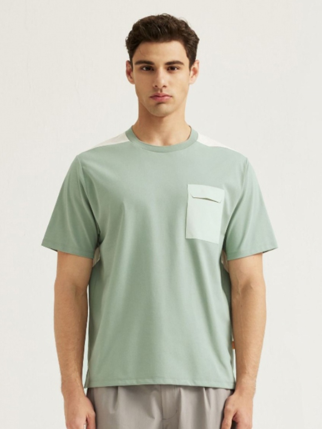 

Roam Everywhere Men T-shirt, Green