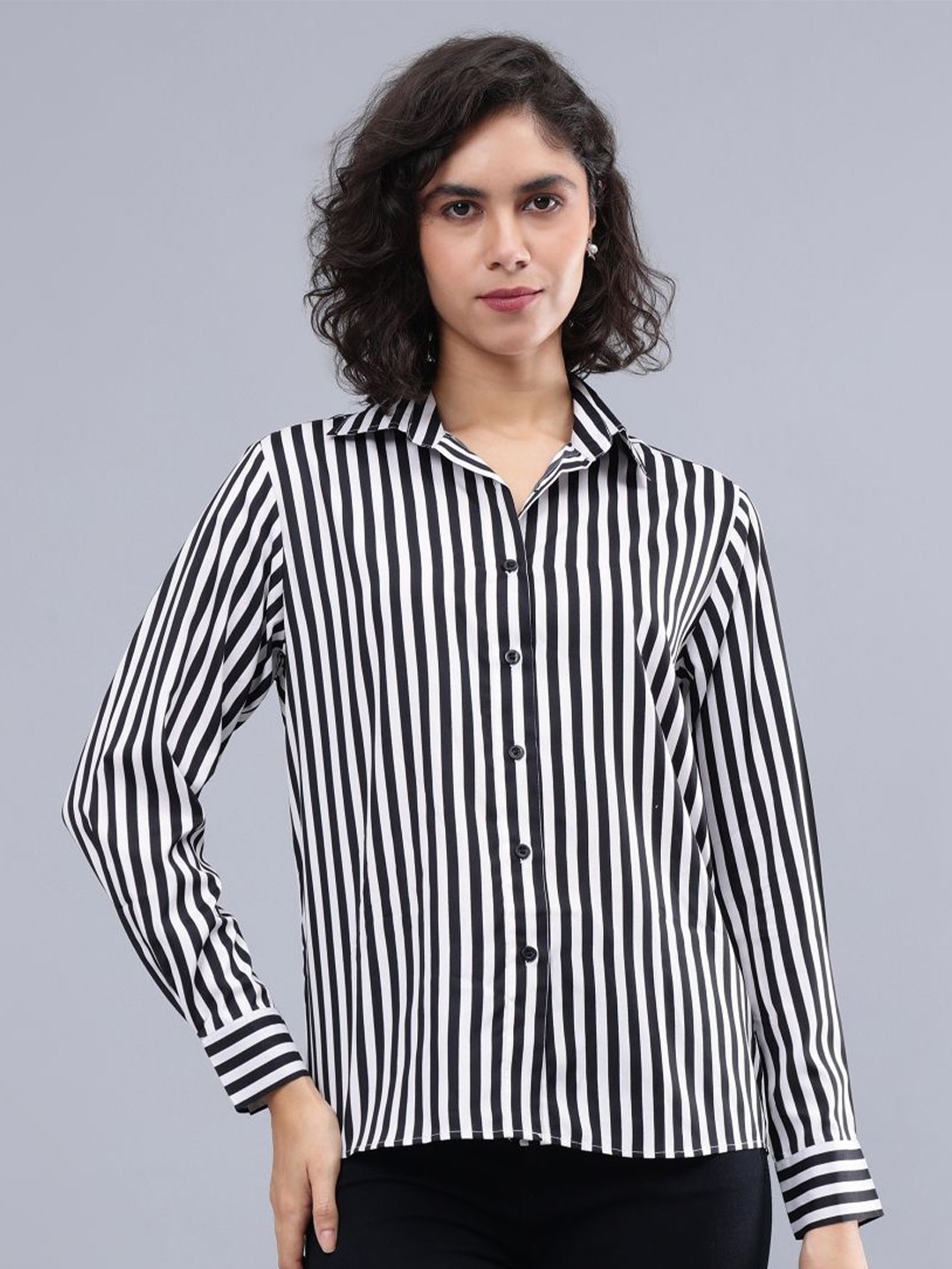 

ENTELLUS Women Classic Slim Fit Opaque Striped Casual Shirt, Black