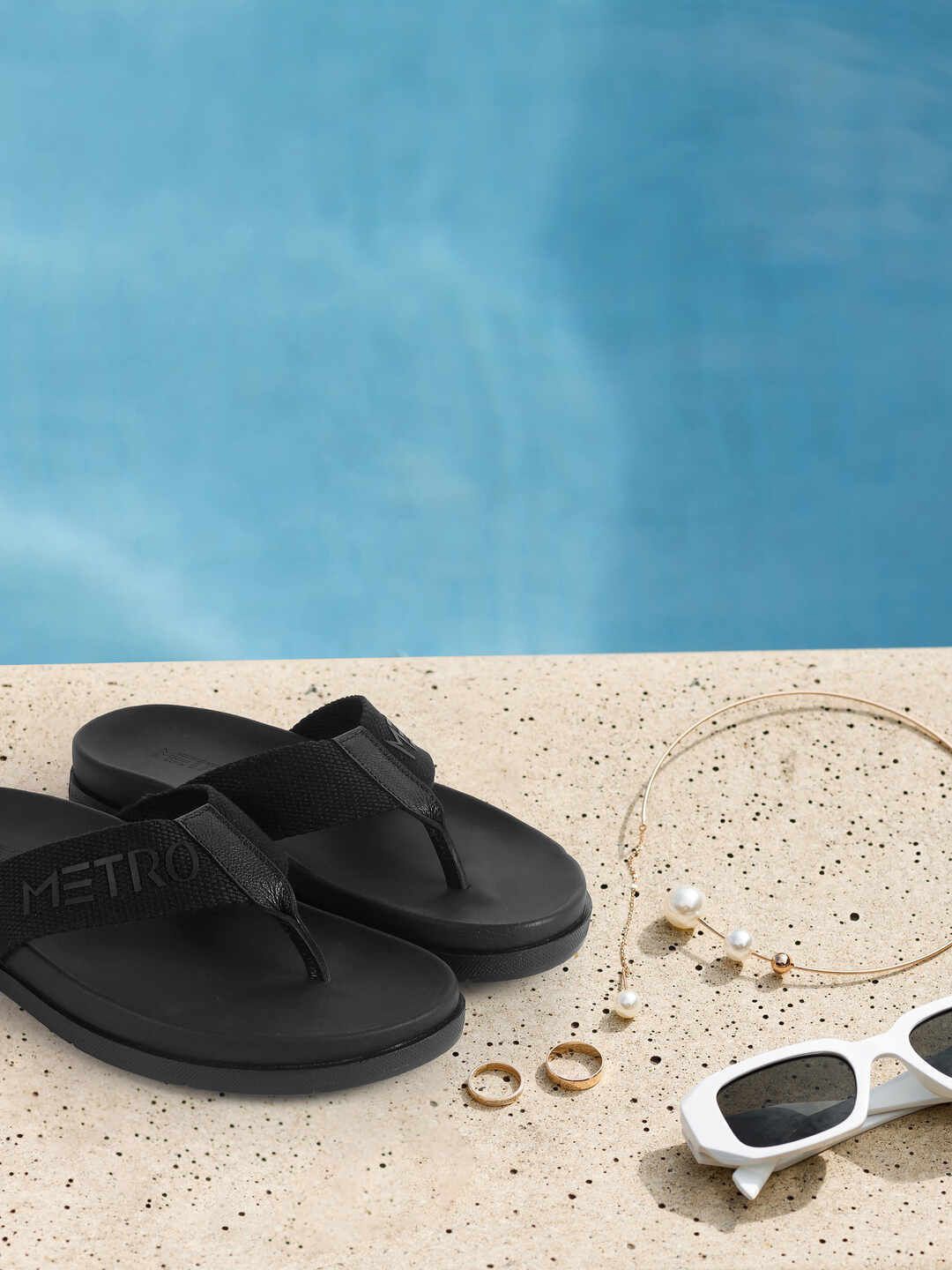 

Metro Men Comfort Sandals, Black