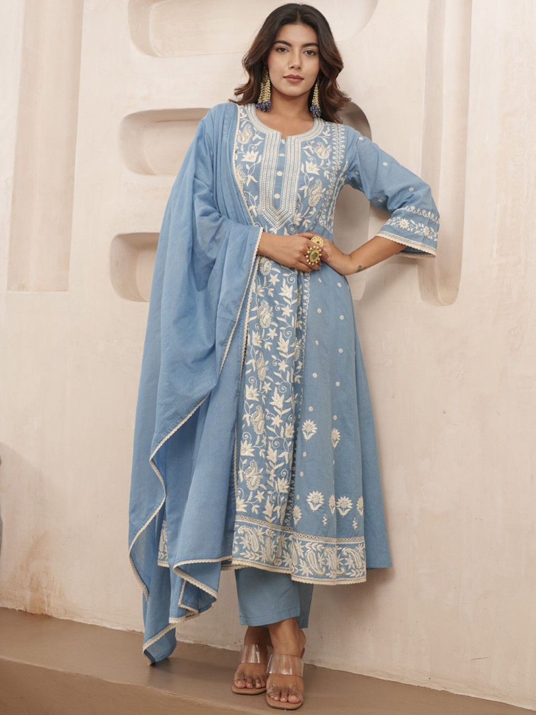 

AUTUMN LANE Women Ethnic Motifs Embroidered Regular Thread Work Pure Cotton Kurta with Trousers & With, Blue