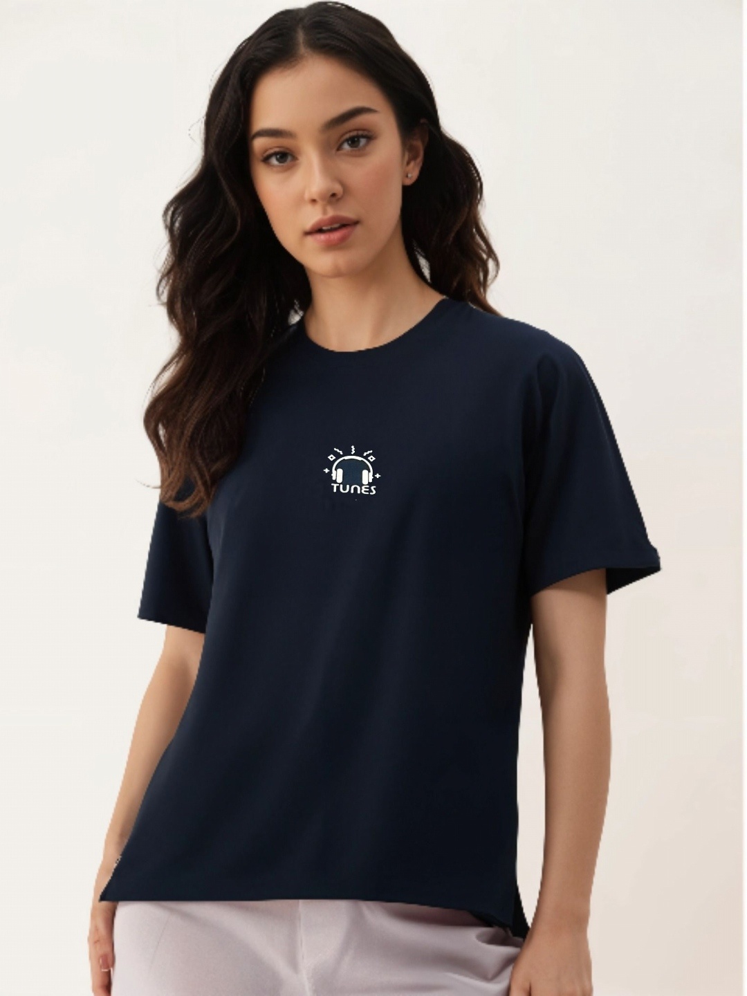 

MACK JONNEY Women Printed Pockets T-shirt, Navy blue