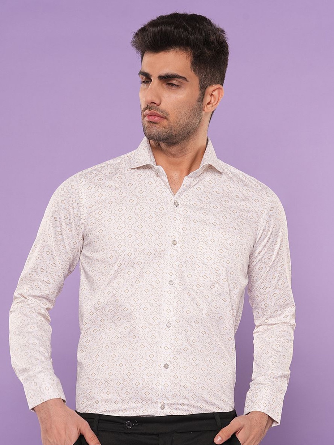

John Philips Men Slim Fit Floral Opaque Printed Casual Shirt, Coffee brown