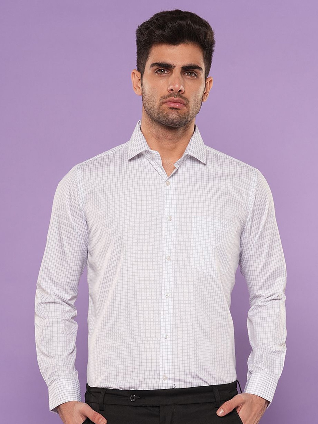 

John Philips Men Slim Fit Opaque Checked Casual Shirt, Brown