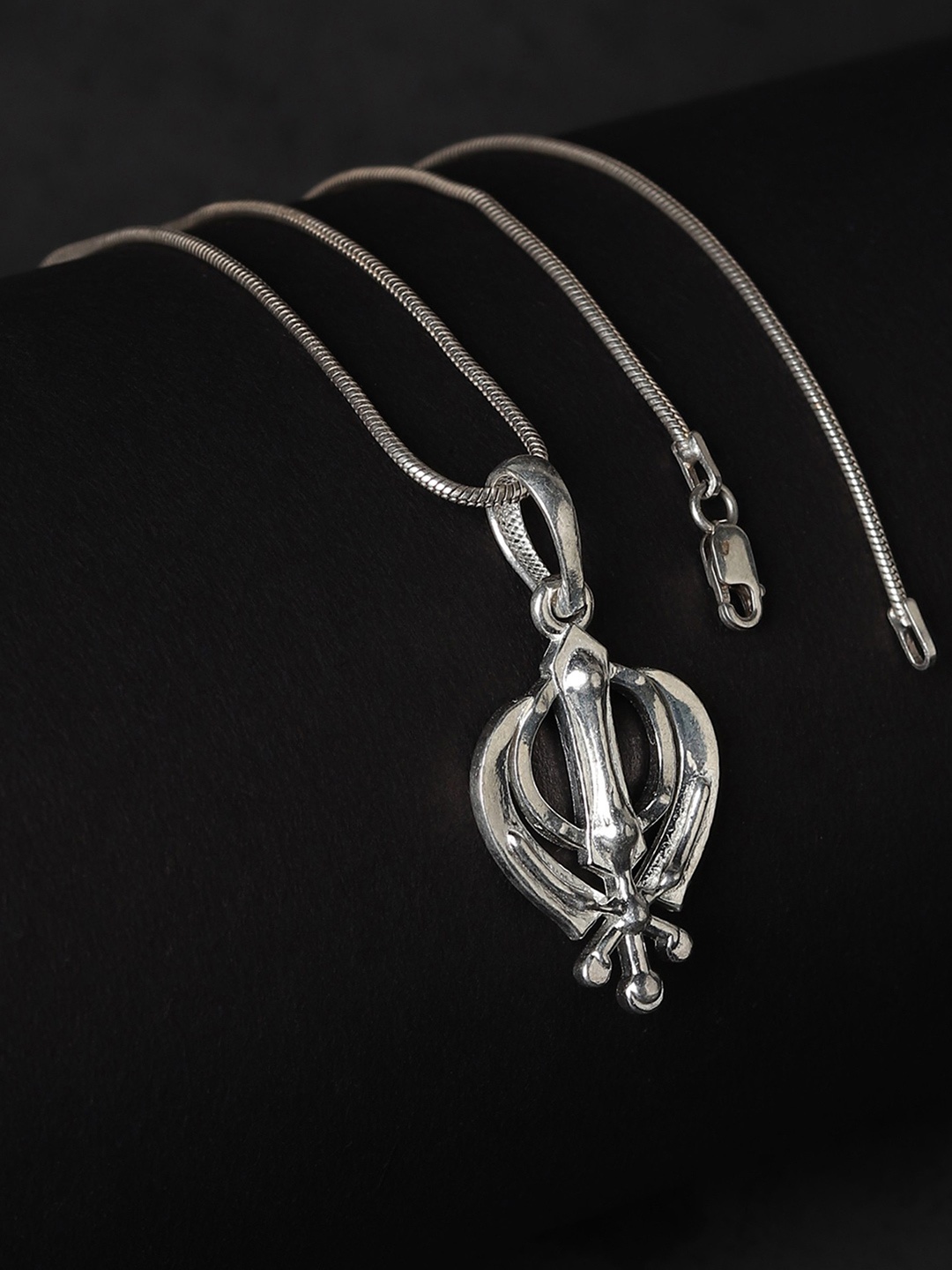 

Metronaut 925 Sterling Silver Sikh Khanda Symbol Pendants