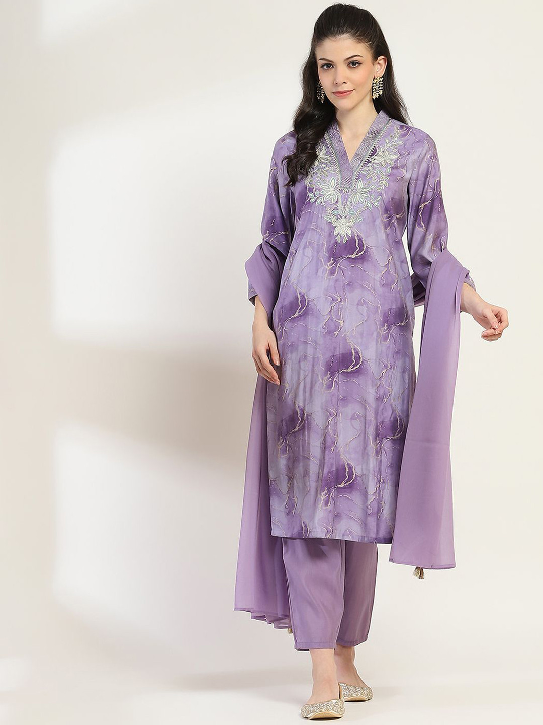 

Rangriti Women Floral Embroidered Regular Sequinned Kurta with Trousers & With Dupatta, Purple