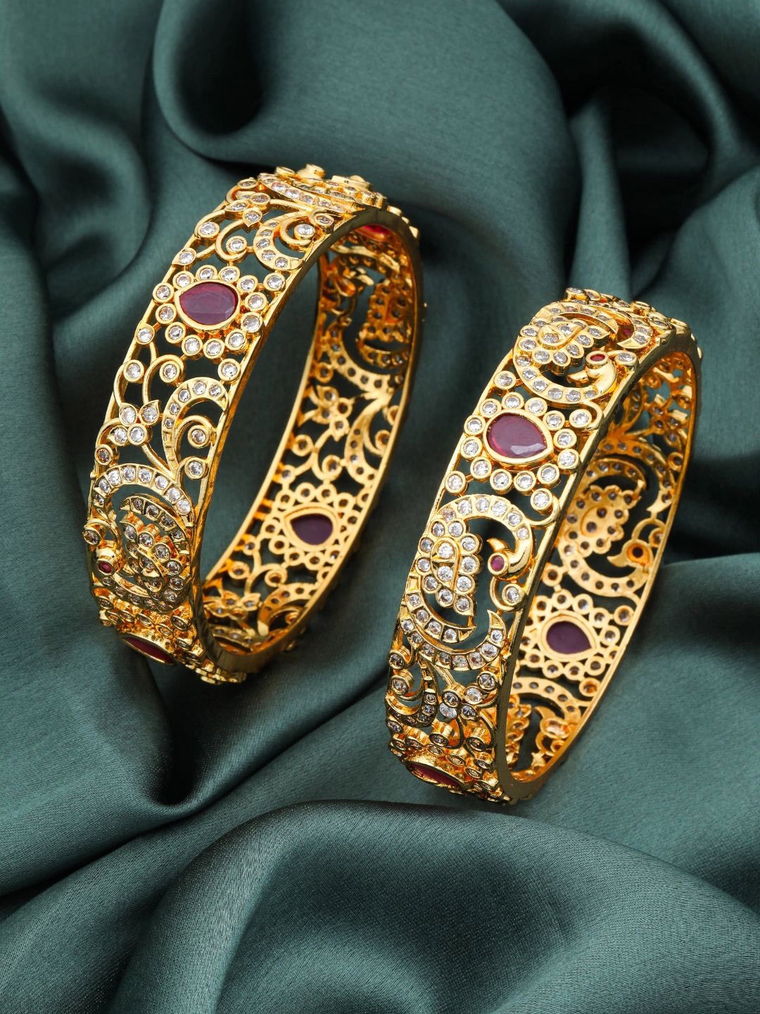 

South Temple Jewellery Set Of 2 Gold-Plated American Diamond Studded Bangles