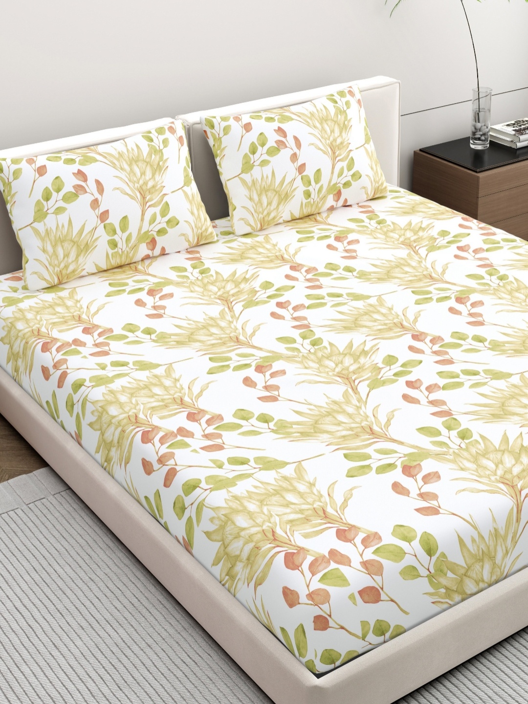 

Home Ecstasy White & Beige Floral 140 TC Cotton King Bedsheet Set 2.20 m x 2.74 m