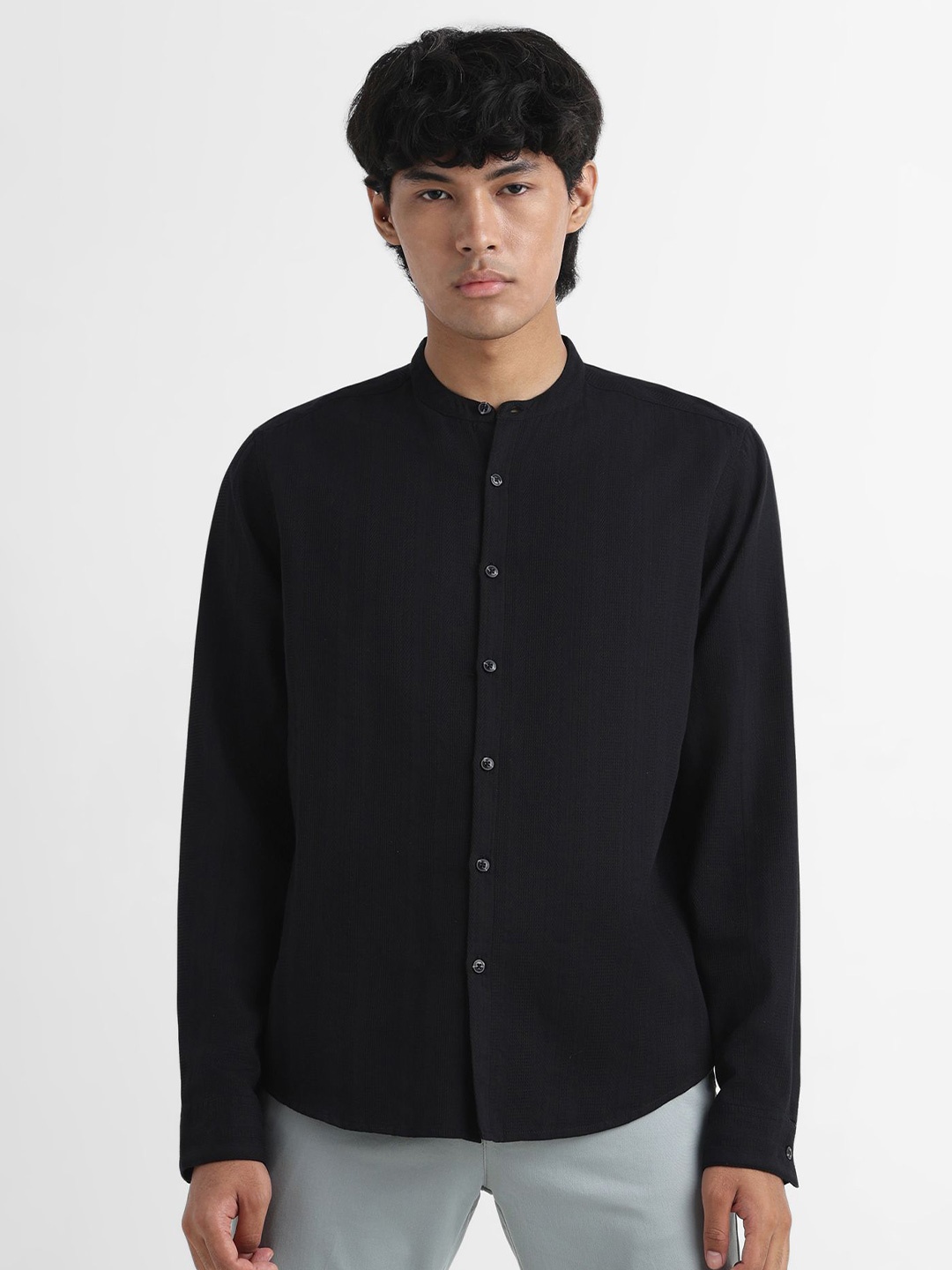 

YUVAKAA Men Opaque Casual Shirt, Black