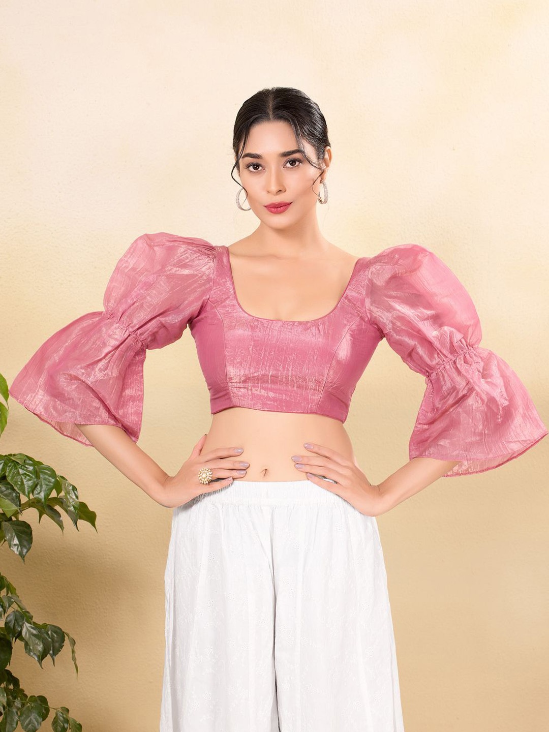 

VAMAS - THE DESIGNER BLOUSES Square Neck Padded Saree Blouse, Pink