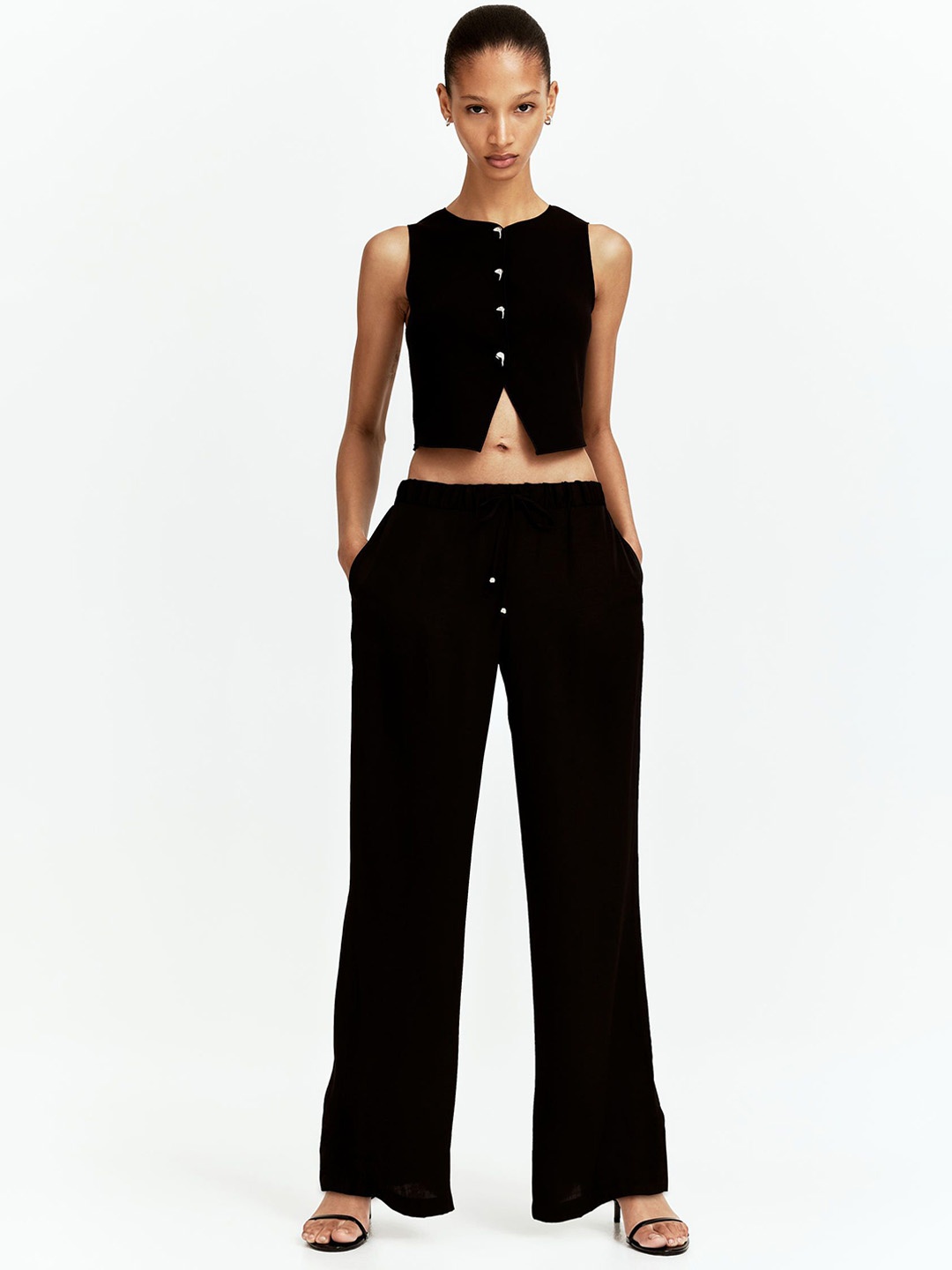 

H&M Women Wide Drawstring Trousers, Black