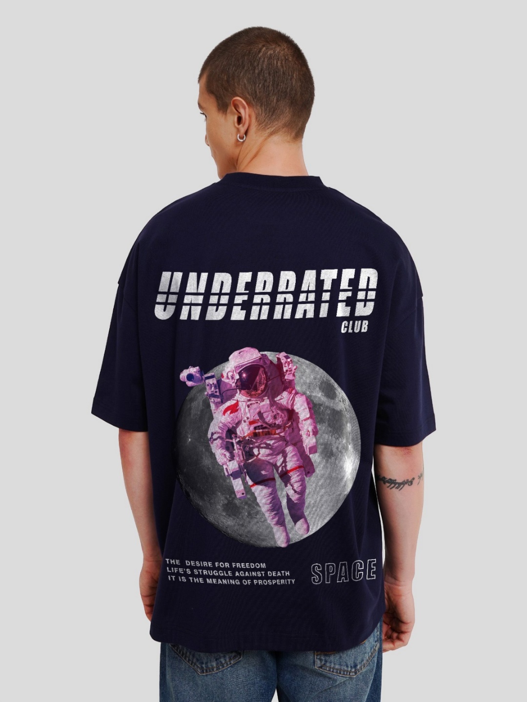 

Underrated Club Men Printed Bio Finish Raw Edge T-shirt, Navy blue