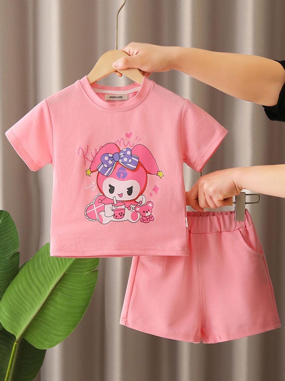 

INCLUD Girls Cartoon Printed T-shirt With Shorts, Pink