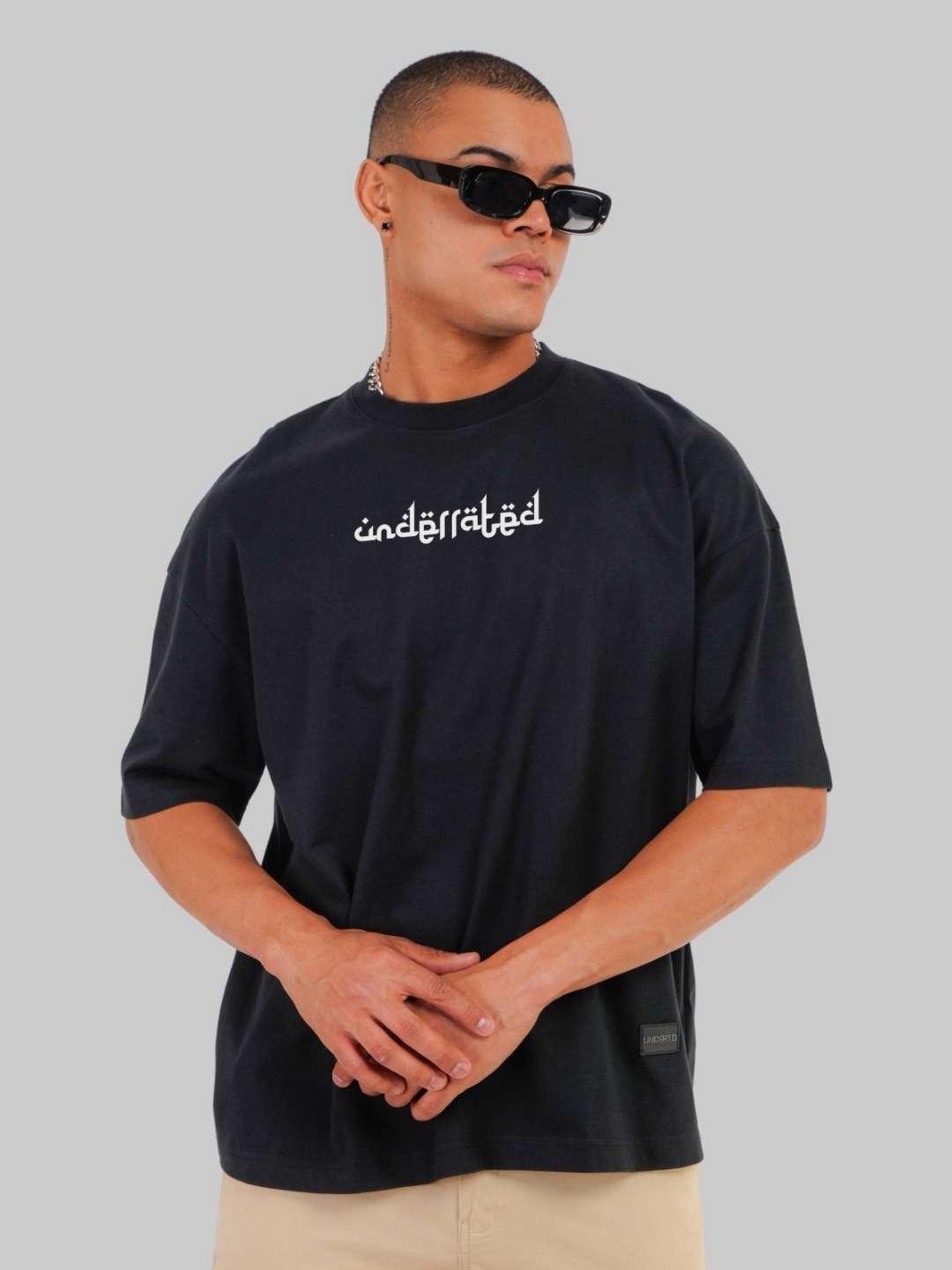 

Underrated Club Men Typography Printed Bio Finish Applique T-shirt, Black