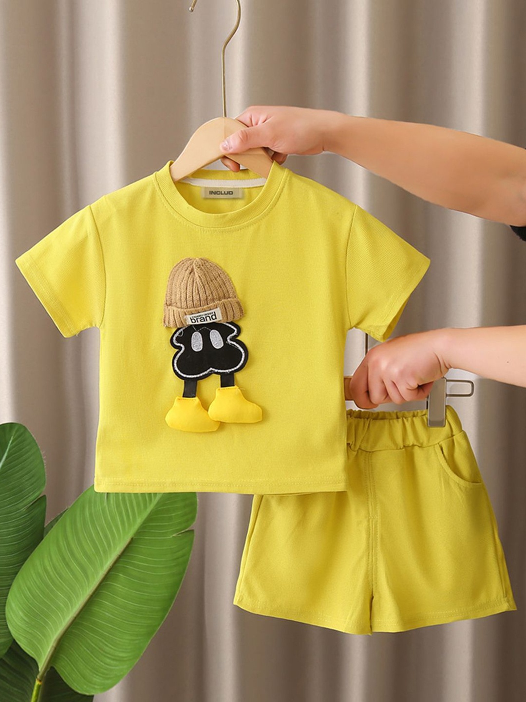 

INCLUD Boys Cartoon Patched Embellished T-shirt With Shorts, Yellow