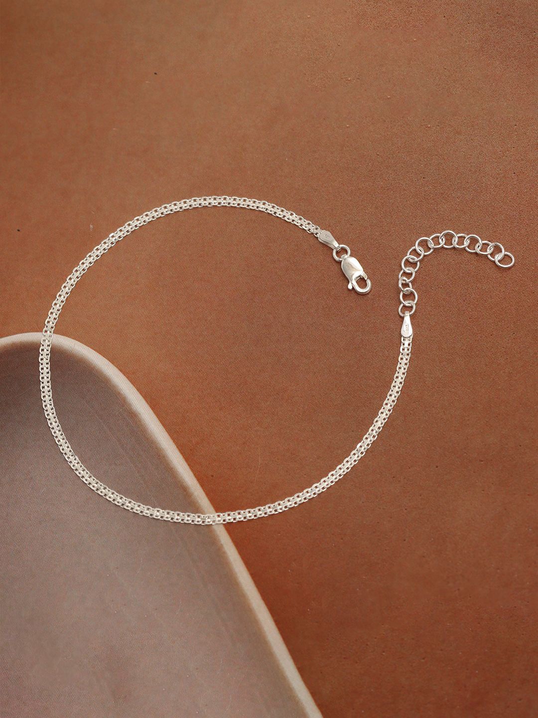 

LeCalla Silver-Plated Artificial Stones and Beads Anklet