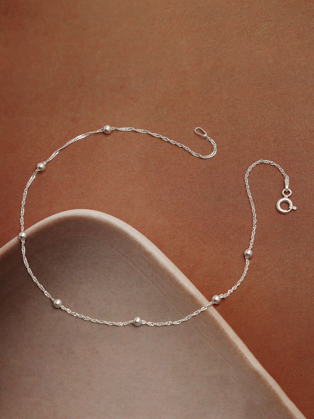

LeCalla Silver-Plated Artificial Stones and Beads Anklet