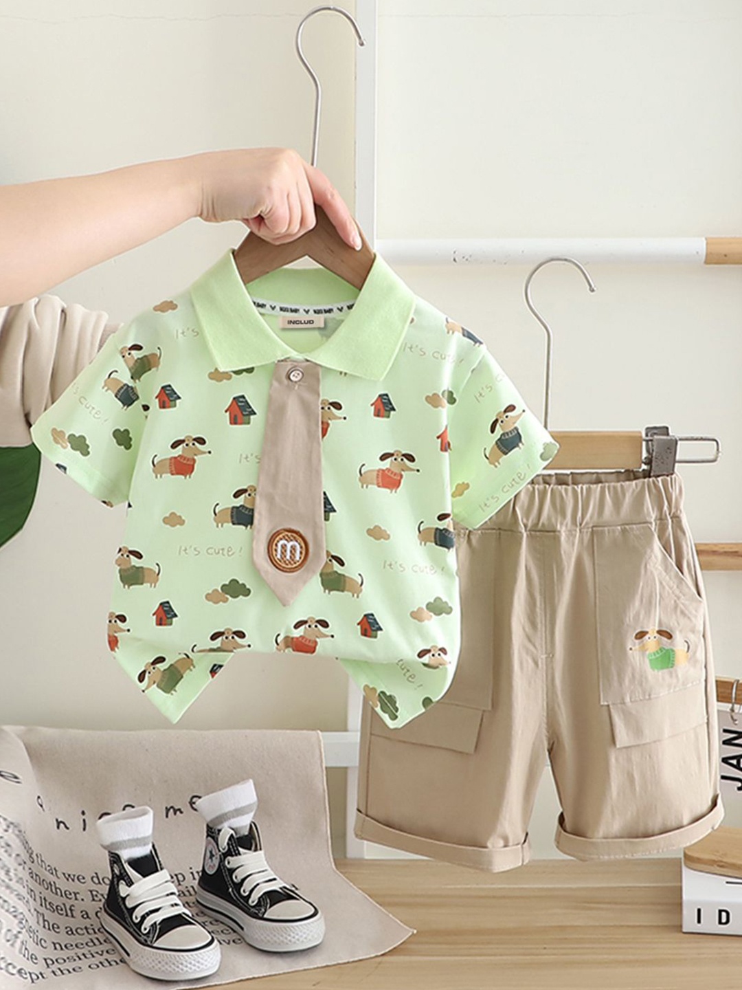

INCLUD Boys Printed Short Sleeves T-Shirt With Shorts, Green