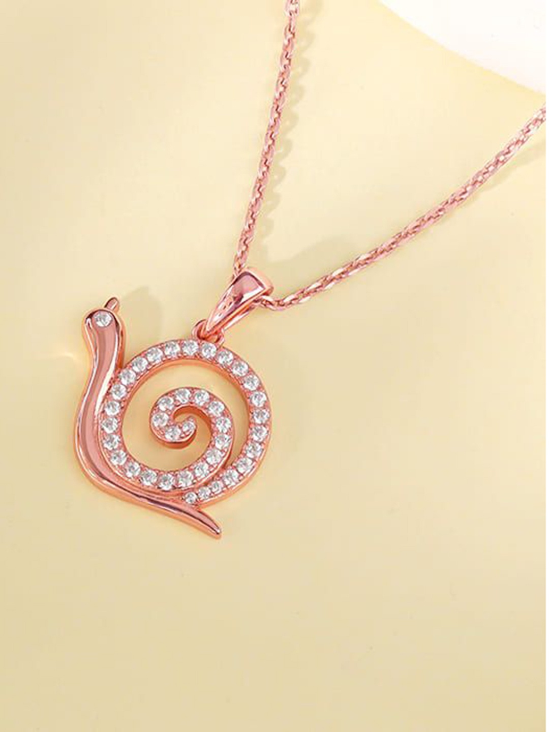 

GIVA Rose Gold-Plated Animal Shaped Pendants with Chains